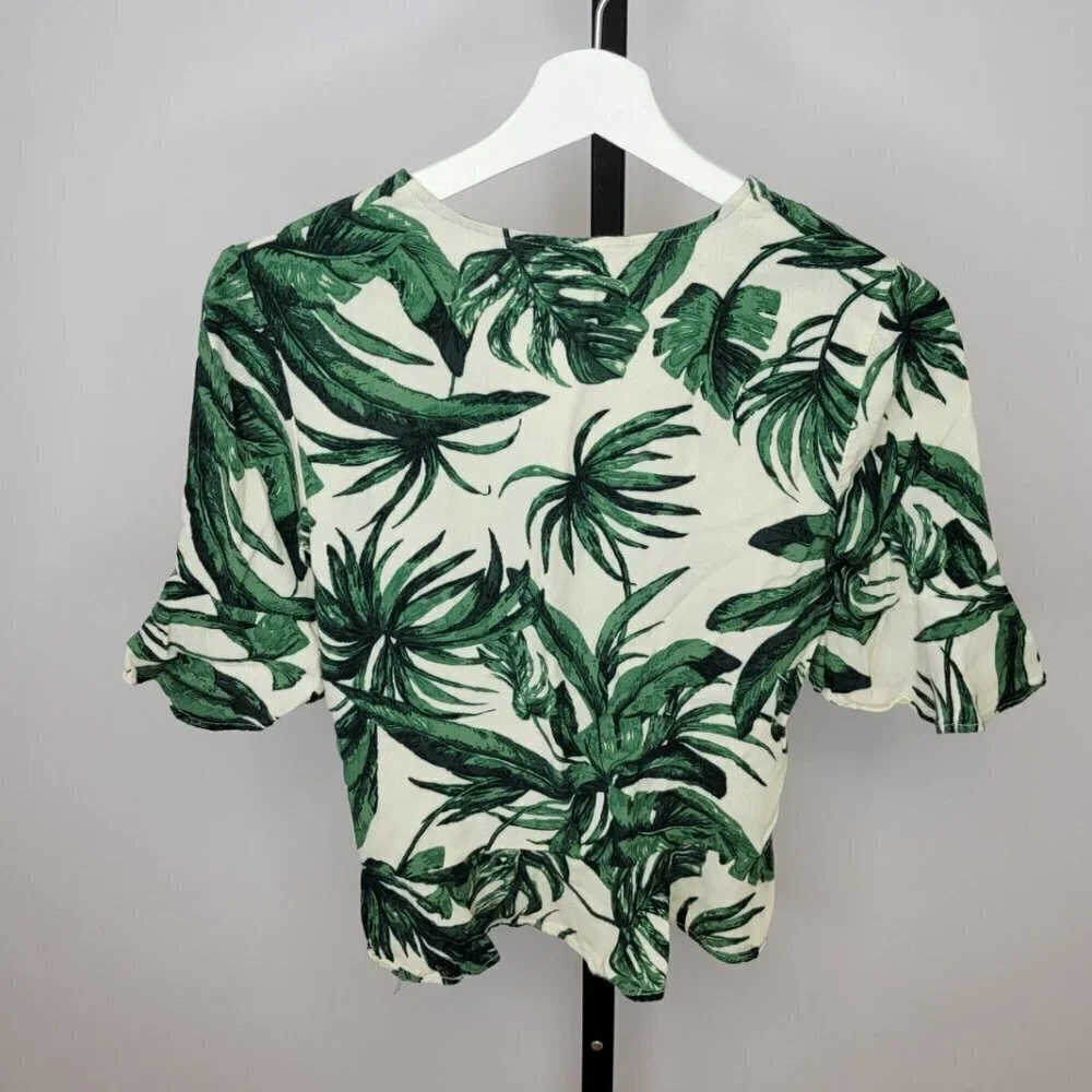 H&M  Cinch Front Top - Picture 4 of 5